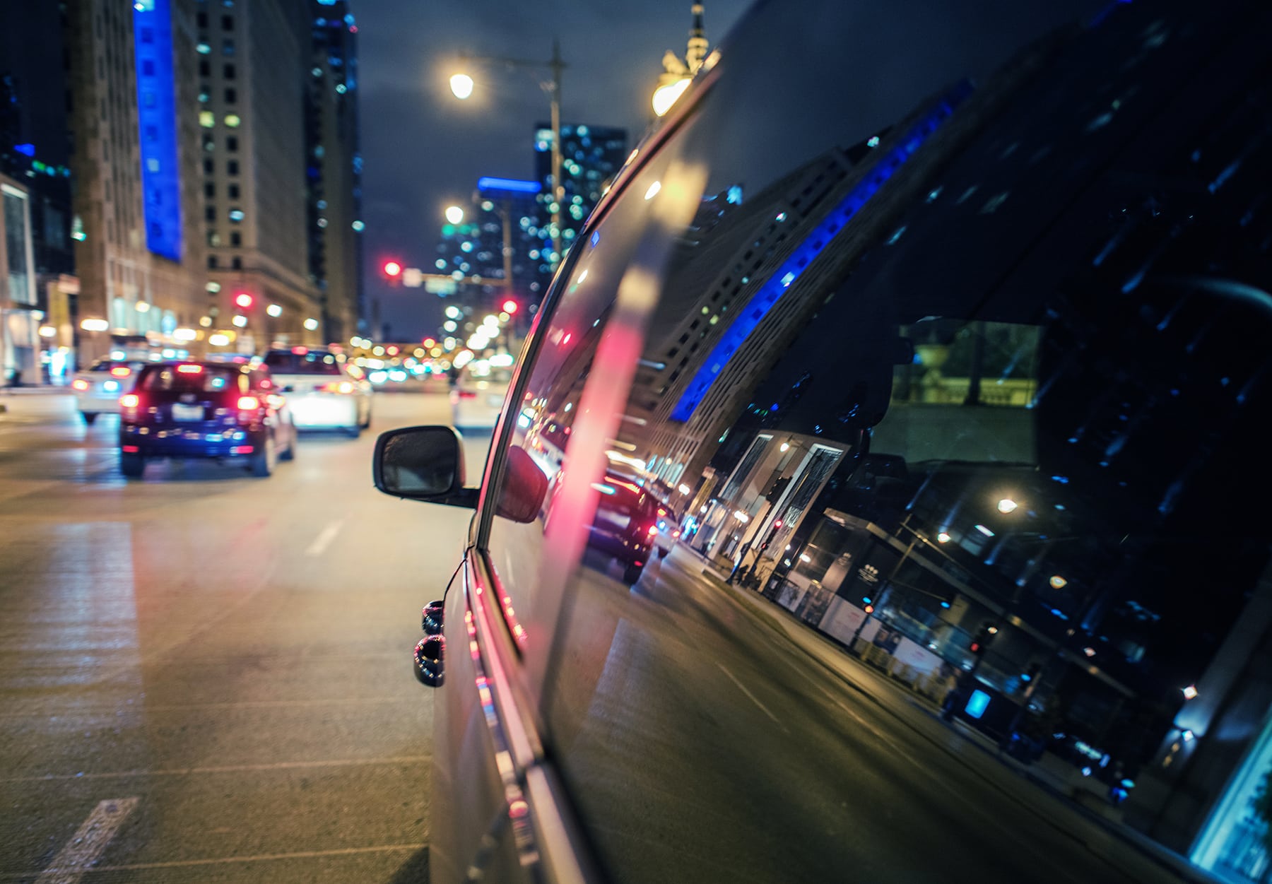 Nighttime Driving Accidents in Chicago abogado de accidentes de coche en Chicago