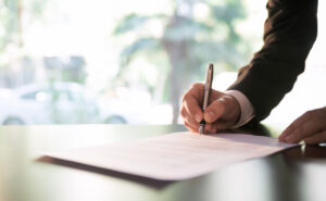 Who Can Be an Expert Witness in a Chicago Personal Injury Case?