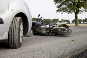 Cómo pueden ayudarte los abogados de Zayed Law Offices Personal Injury Attorneys tras un accidente de moto en Miami, FL