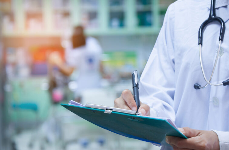 Can I Sue a Doctor for Misdiagnosis in Chicago?
