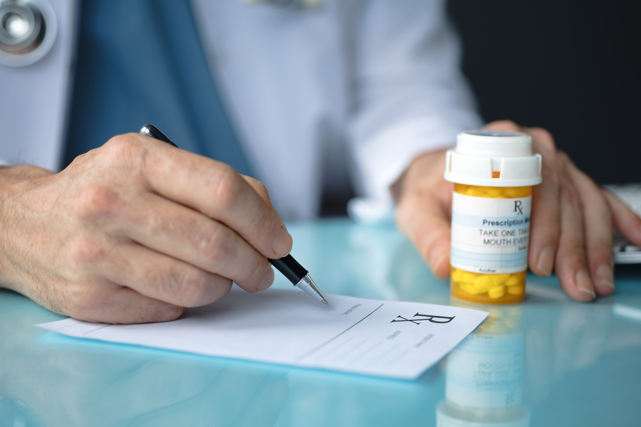 Things To Consider Before Filing a Wrong Prescription or Medication Lawsuit in Florida