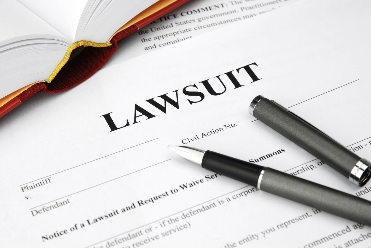 Can You Sue a Corporation in Illinois?